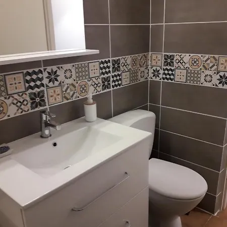 Terre Et Apartment Hyeres